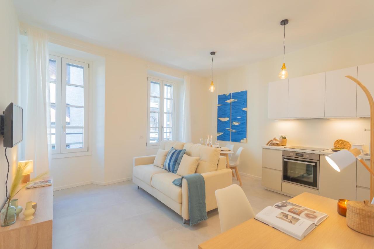 Enchanted Como Lake - City Apartment 2 By Rent All Комо Экстерьер фото