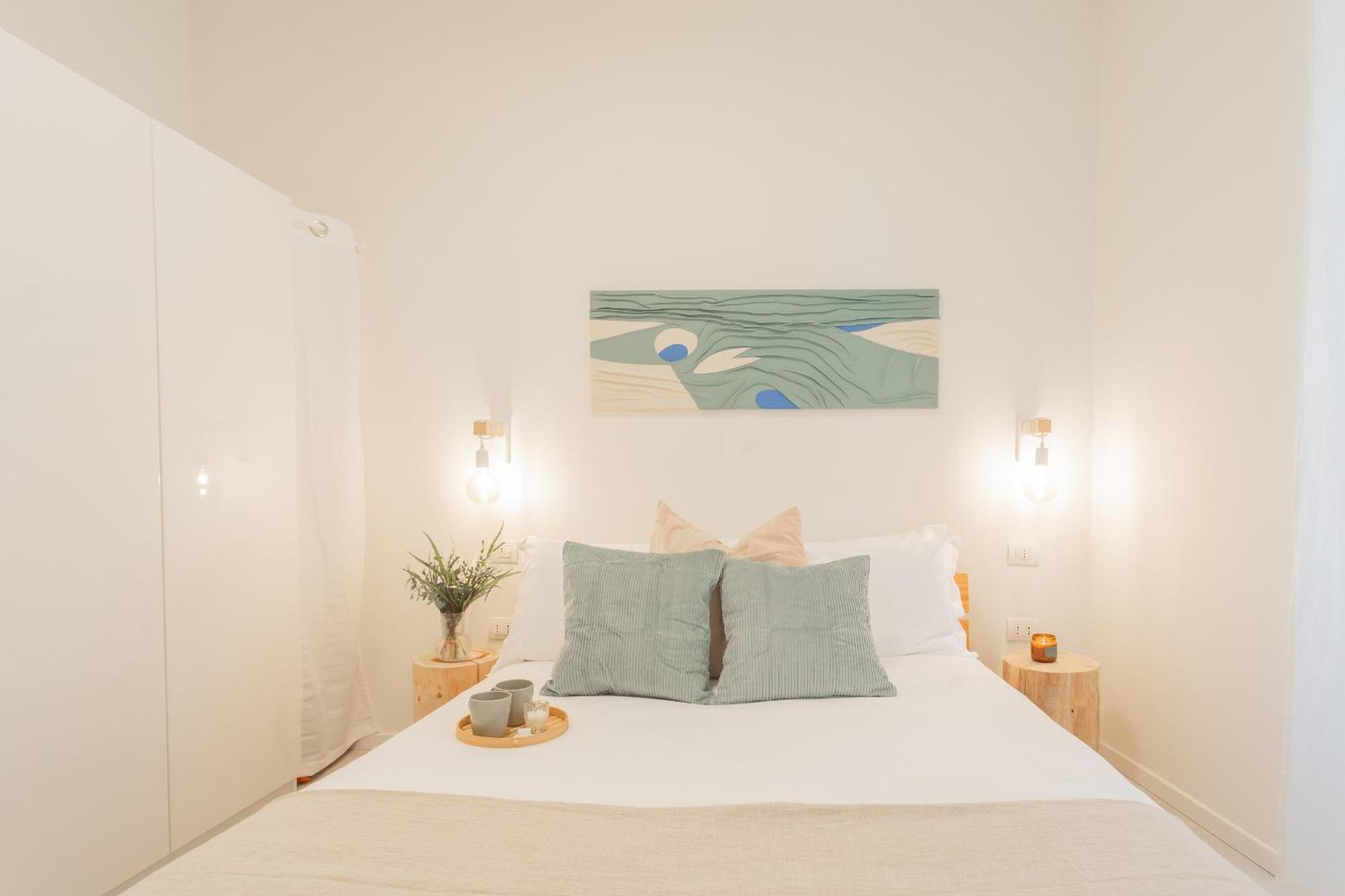 Enchanted Como Lake - City Apartment 2 By Rent All Комо Экстерьер фото