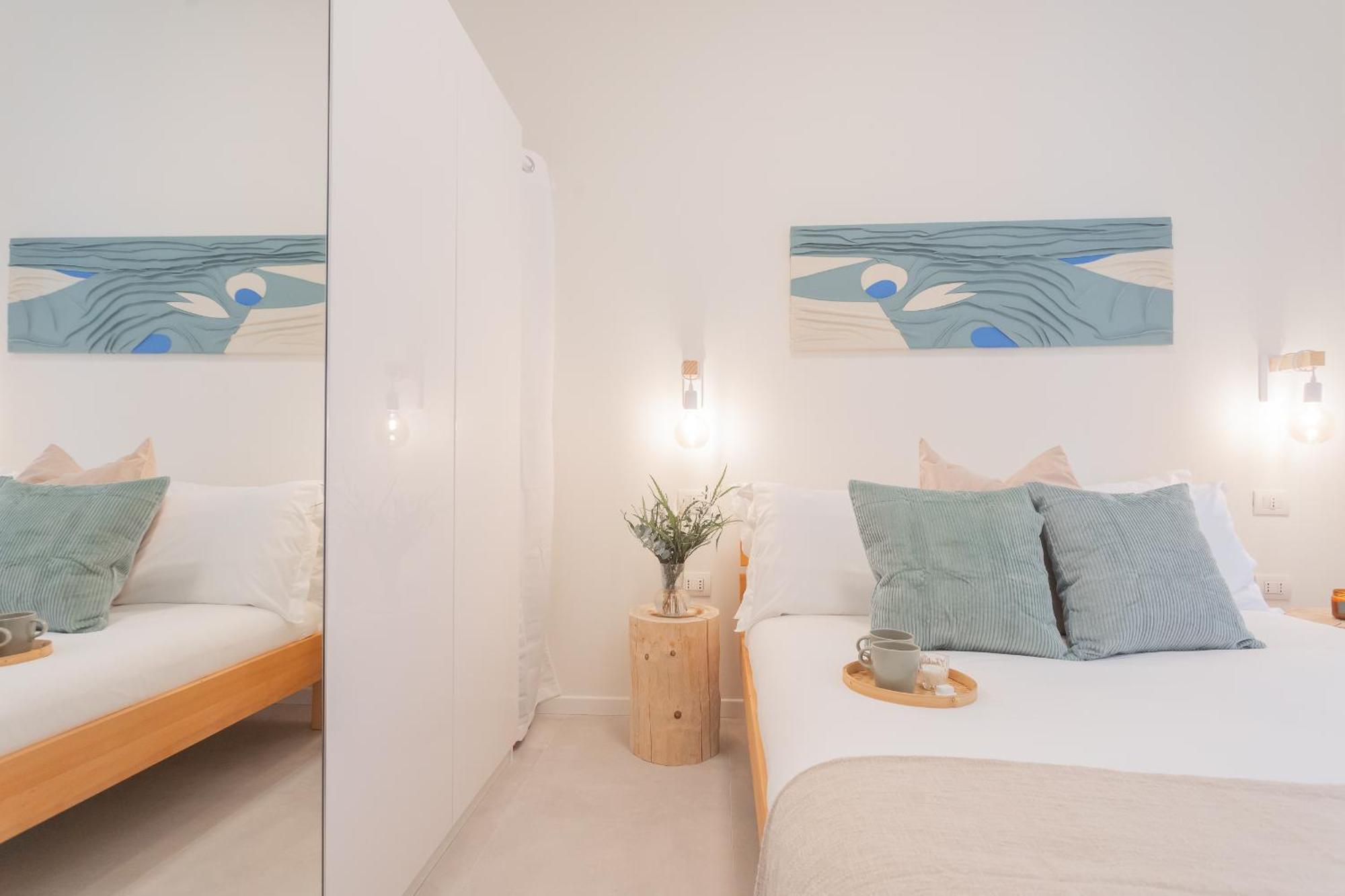 Enchanted Como Lake - City Apartment 2 By Rent All Комо Экстерьер фото